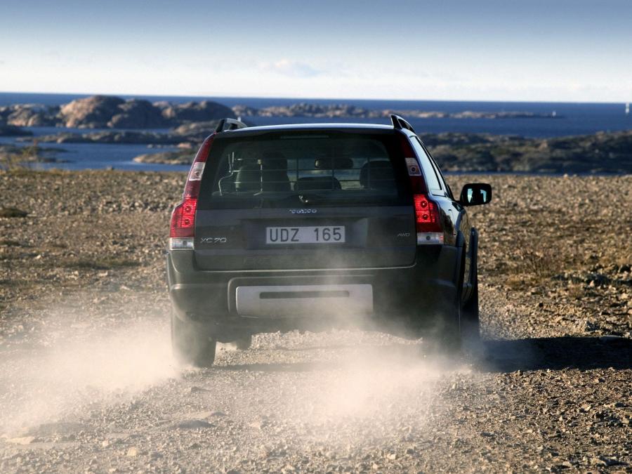  Volvo XC70 2005 года  (фото 20 из 22)